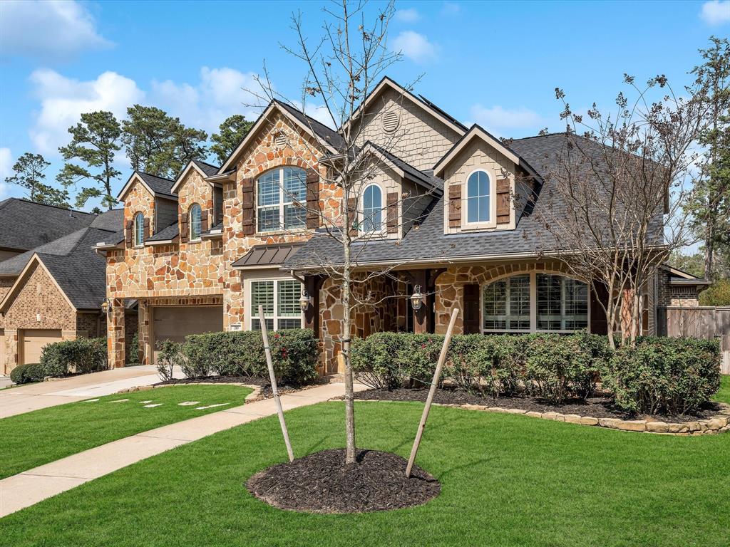 210 Fox Squirrel Ct, Pinehurst, TX 77362