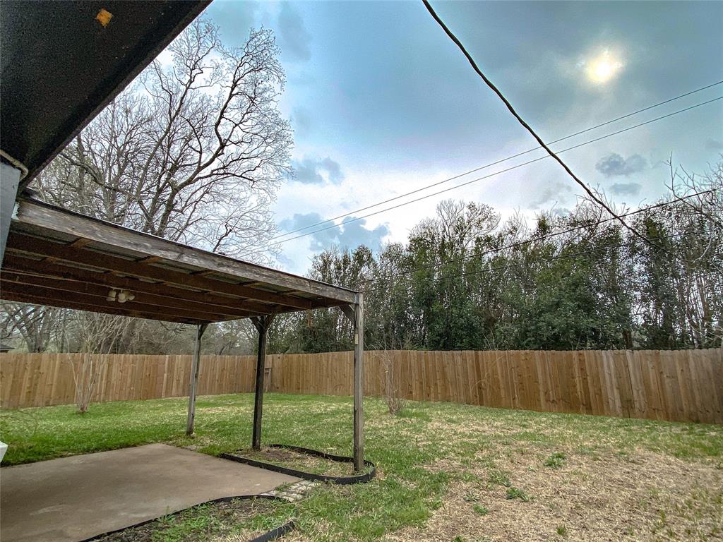 1808 Linwood Dr SR, Wharton, TX 77488