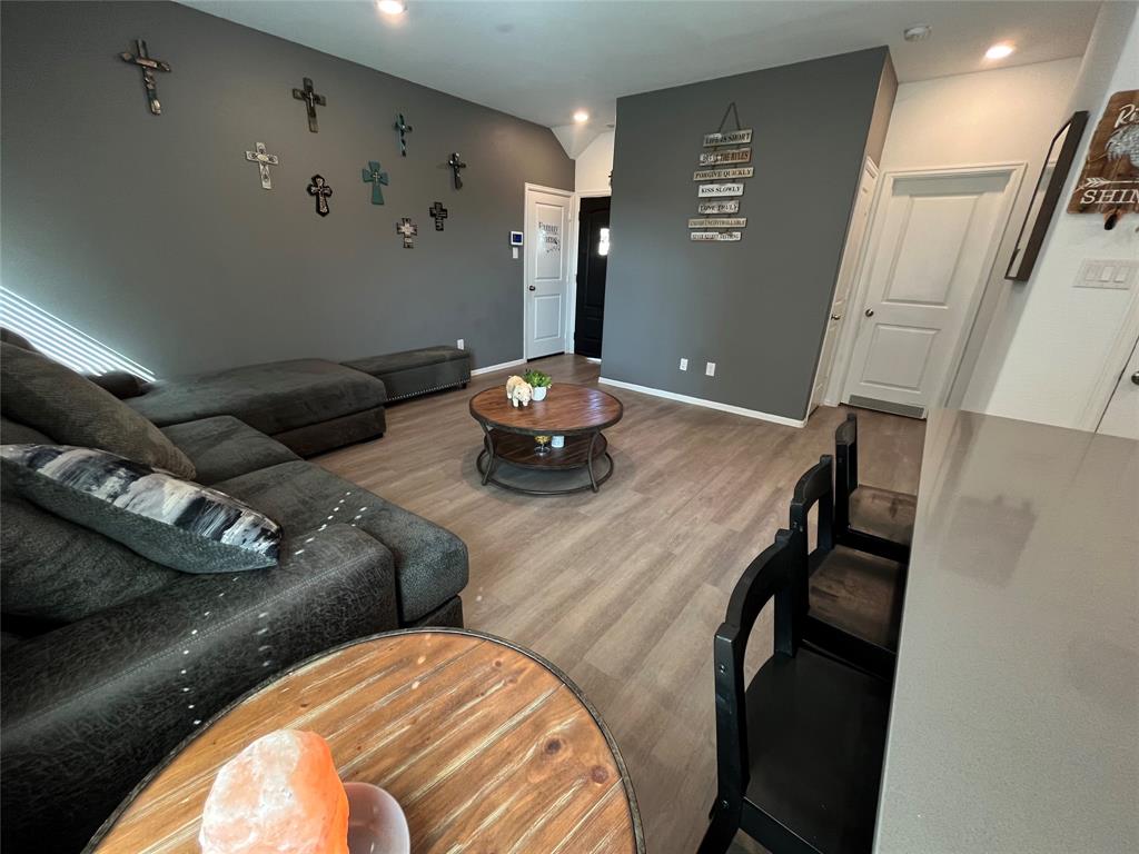 Property Detail on Tejas Realty Advisors 25431 Rock Spur Trl, Katy TX