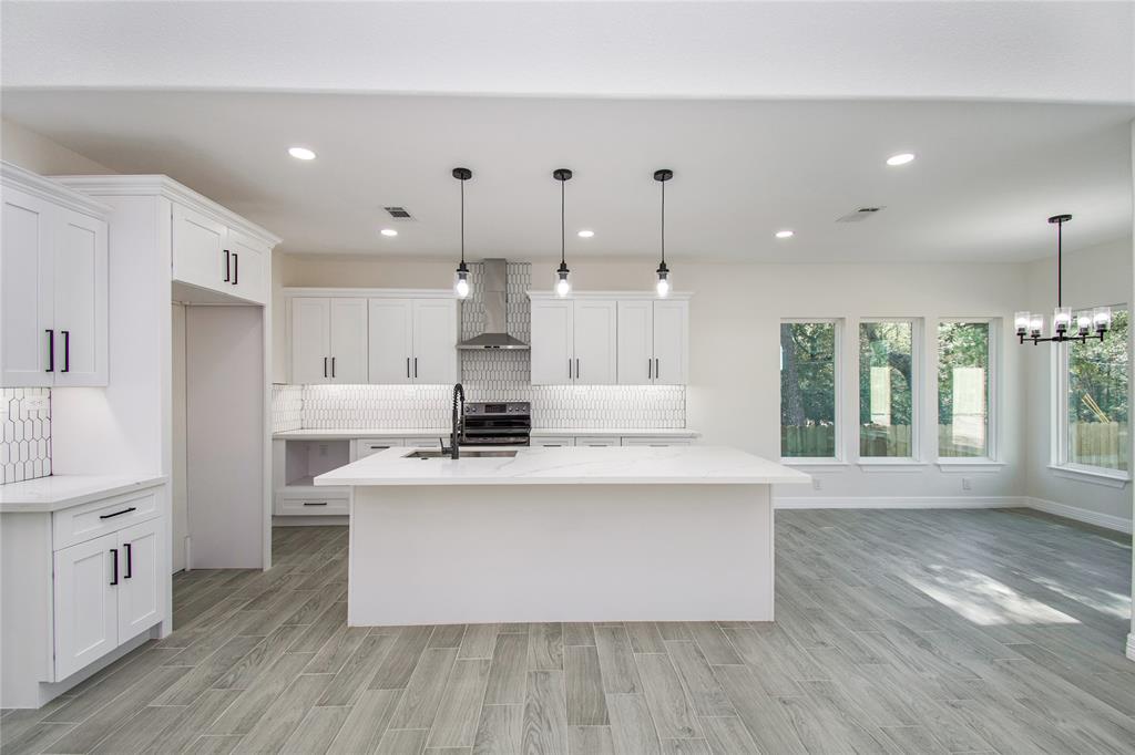 6620 Bonanza Dr, Montgomery, TX 77316