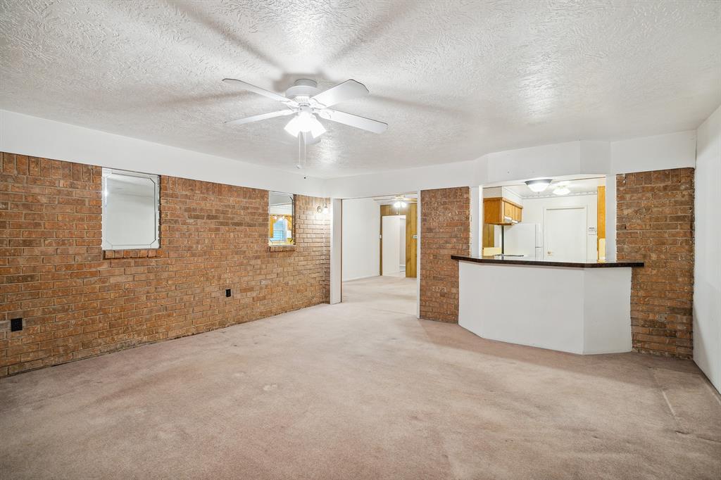 411 Avenue F, South Houston, TX 77587