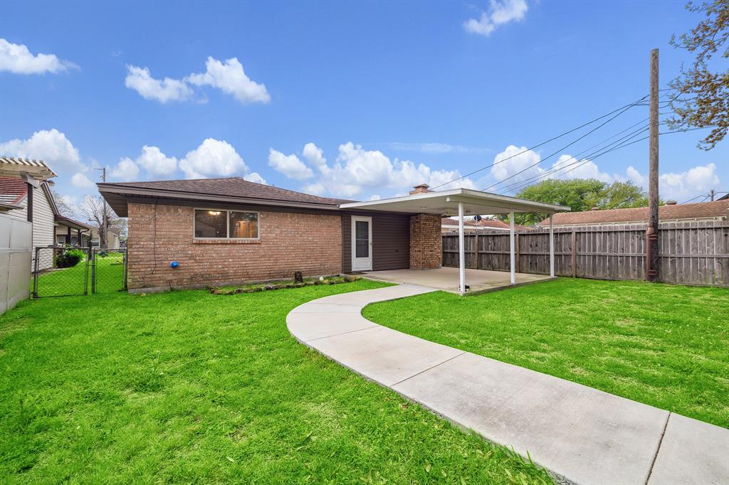 411 Avenue F, South Houston, TX 77587