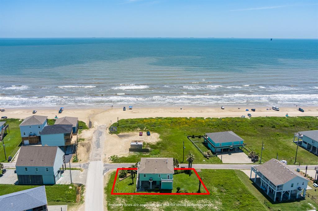 1799 Redfish Ln, Crystal Beach, TX 77650