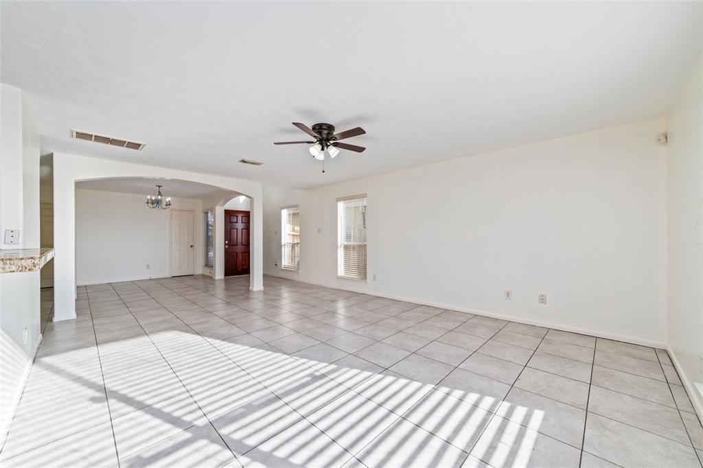 3618 Windmill Village Dr, Houston, TX 77082