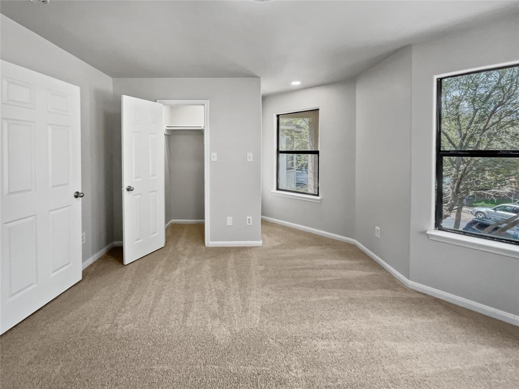 3012 La Estancia Ln, Houston, TX 77093