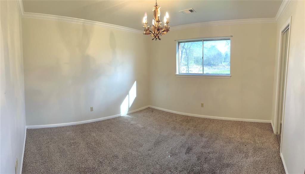 17210 Mathis Rd, Waller, TX 77484