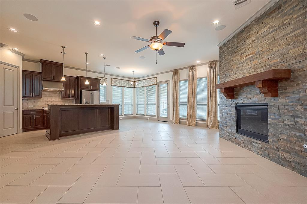 13334 Stoneleigh Terrace Dr, Houston, TX 77077