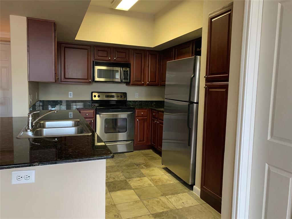 7575 Kirby Drive 1210, Houston, TX 77030