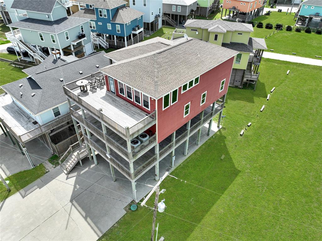 907 S COVE, CRYSTAL BEACH, TX 77650 Swedes Real Estate