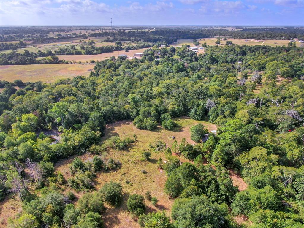 17855 Wellmann Rd, Washington, TX 77880