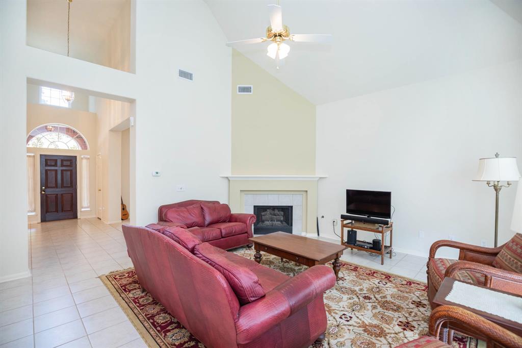 19015 Appletree Hill Ln, Houston, TX 77084