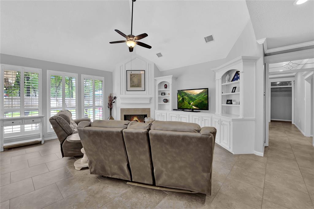 1702 Dewberry Brook Court, Kingwood, TX 77345