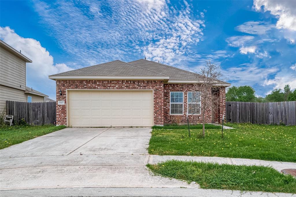 16402 Royal Galway Dr, Houston, TX 77073