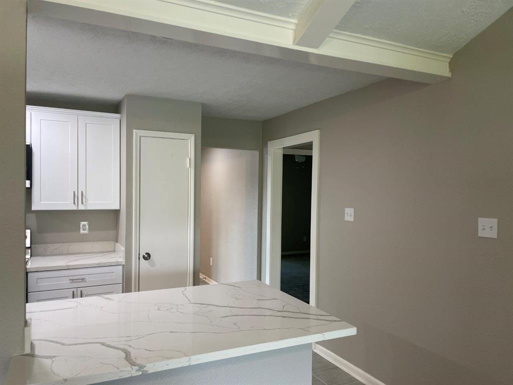 9106 Gustine Ln, Houston, TX 77031