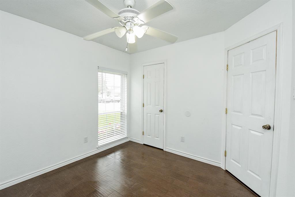 12363 Northcliffe Manor Dr, Houston, TX 77066