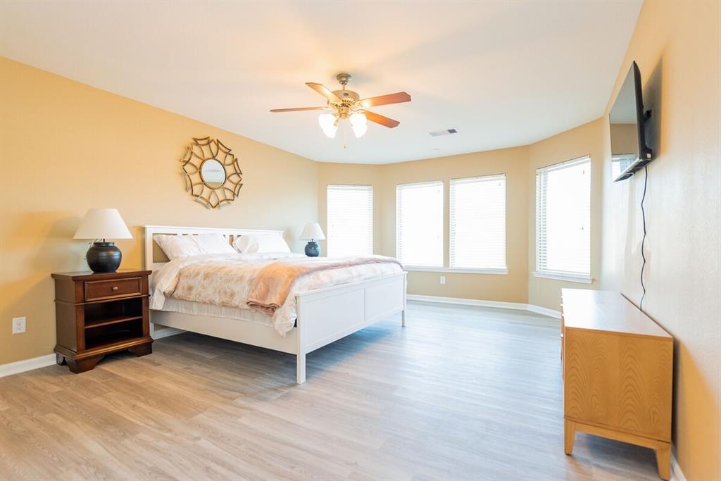 8111 Briscoe Foster Crossing, Richmond, TX 77406