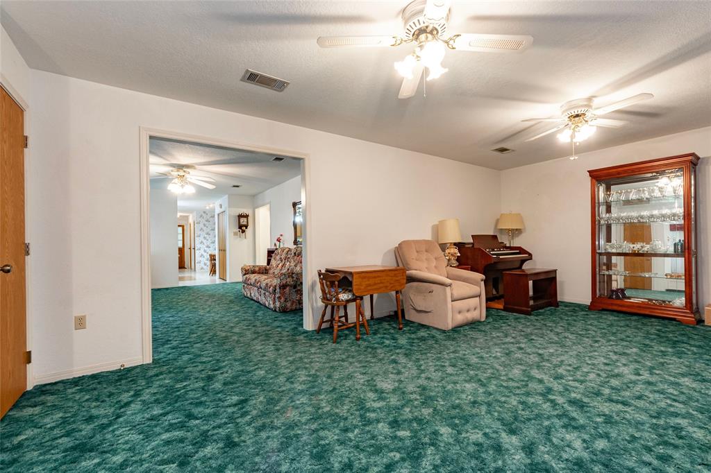 5410 Avenue L, Santa Fe, TX 77510