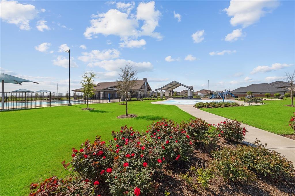 4315 Millers Creek Ln, Manvel, TX 77578