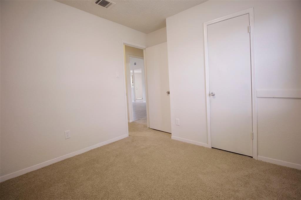 3111 Wuthering Heights Dr, Houston, TX 77045