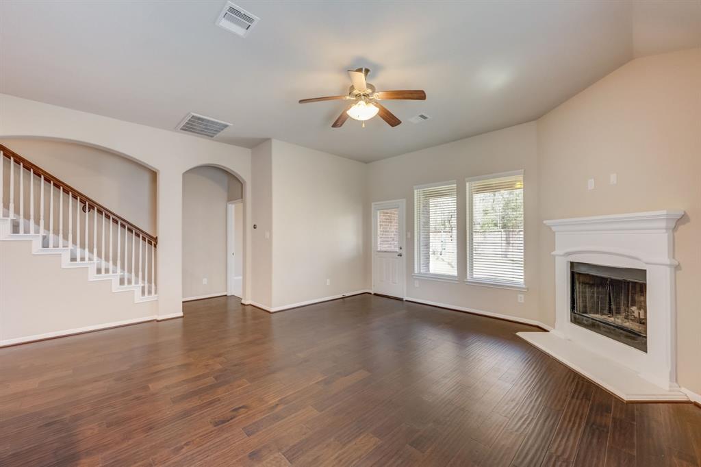 166 Jaxxon Pointe Dr, Montgomery, TX 77316