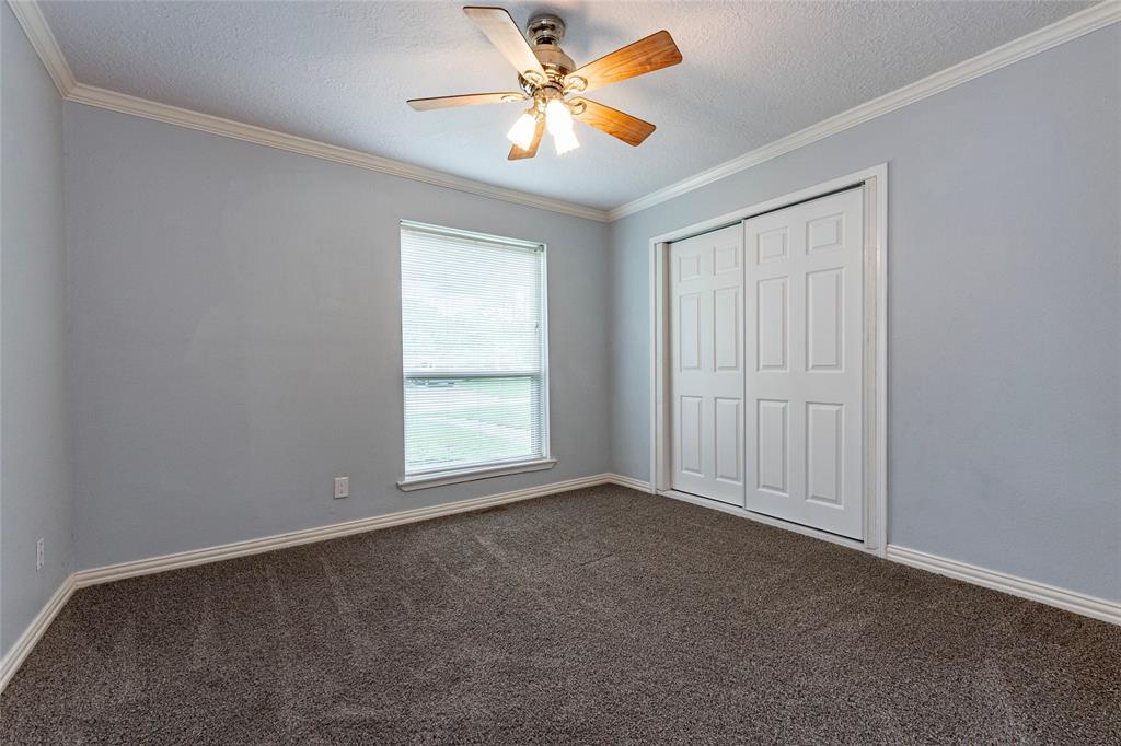 2918 Frostwood Cir, Dickinson, TX 77539