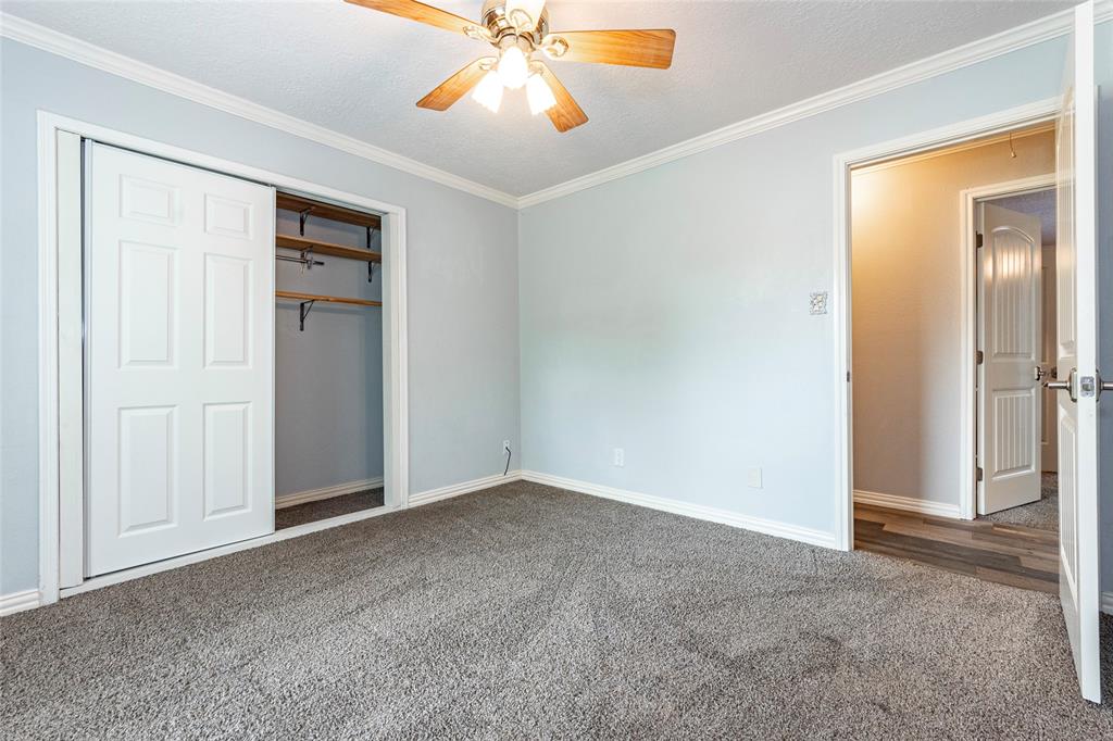 2918 Frostwood Cir, Dickinson, TX 77539