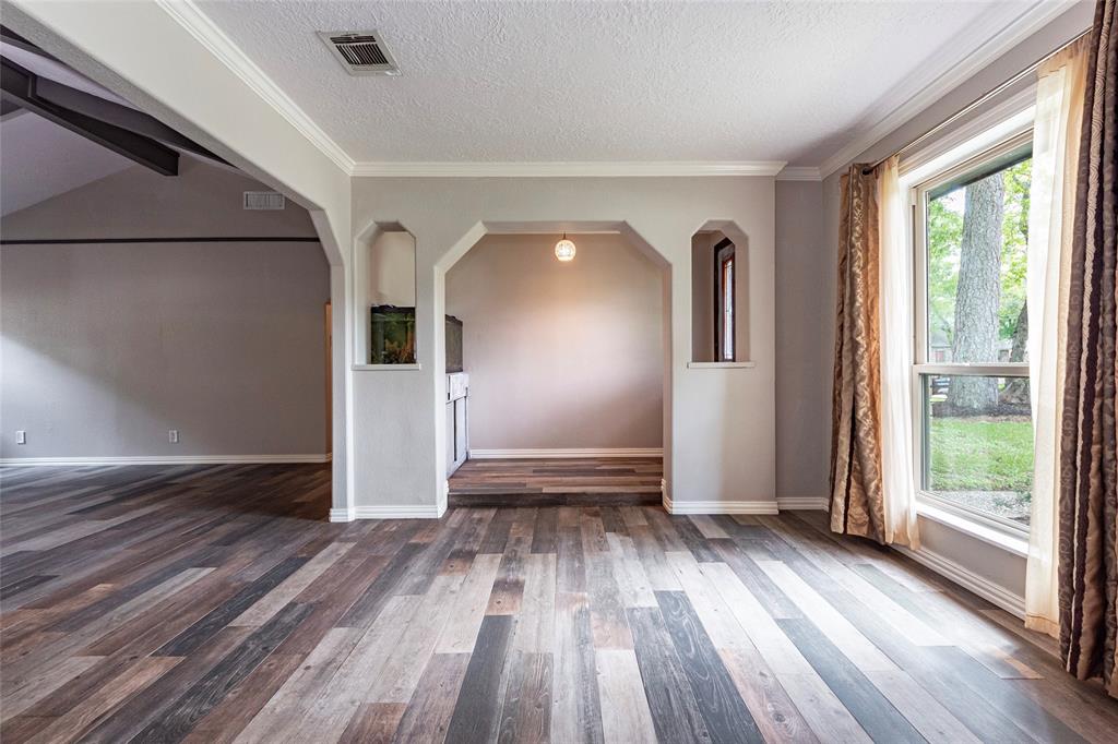 2918 Frostwood Cir, Dickinson, TX 77539