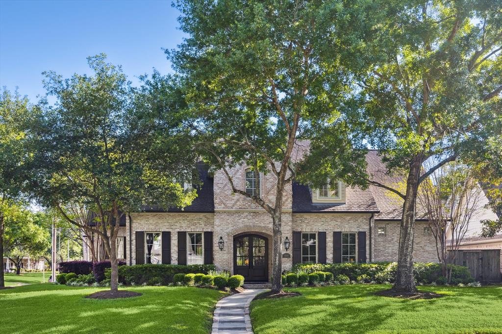 12115 Rip Van Winkle Drive, Houston, TX 77024