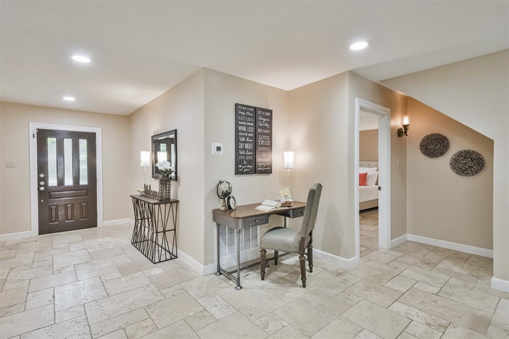 2007 Parkdale Dr, Kingwood, TX 77339