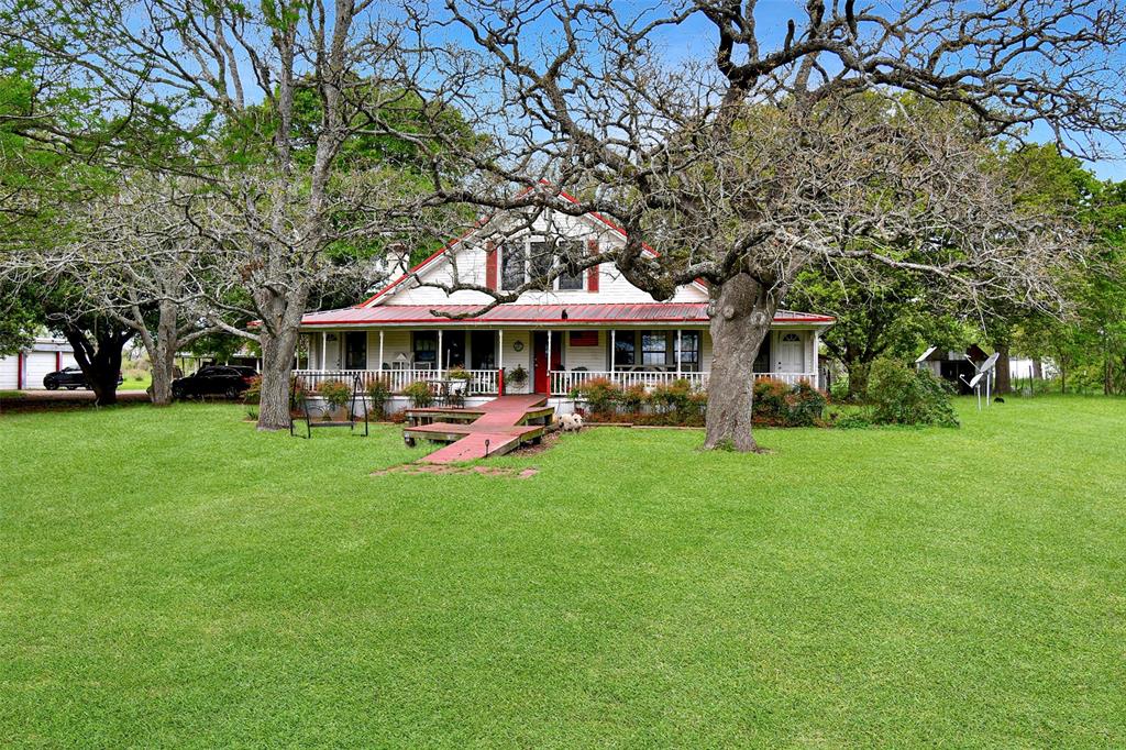 24891 Highway 6, Hempstead, TX 77445