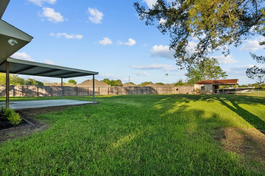 4123 Avenue P, Santa Fe, TX 77510