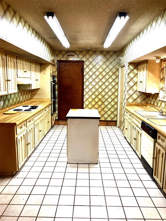 15330 Geronimo Loop, San Antonio, TX 78254