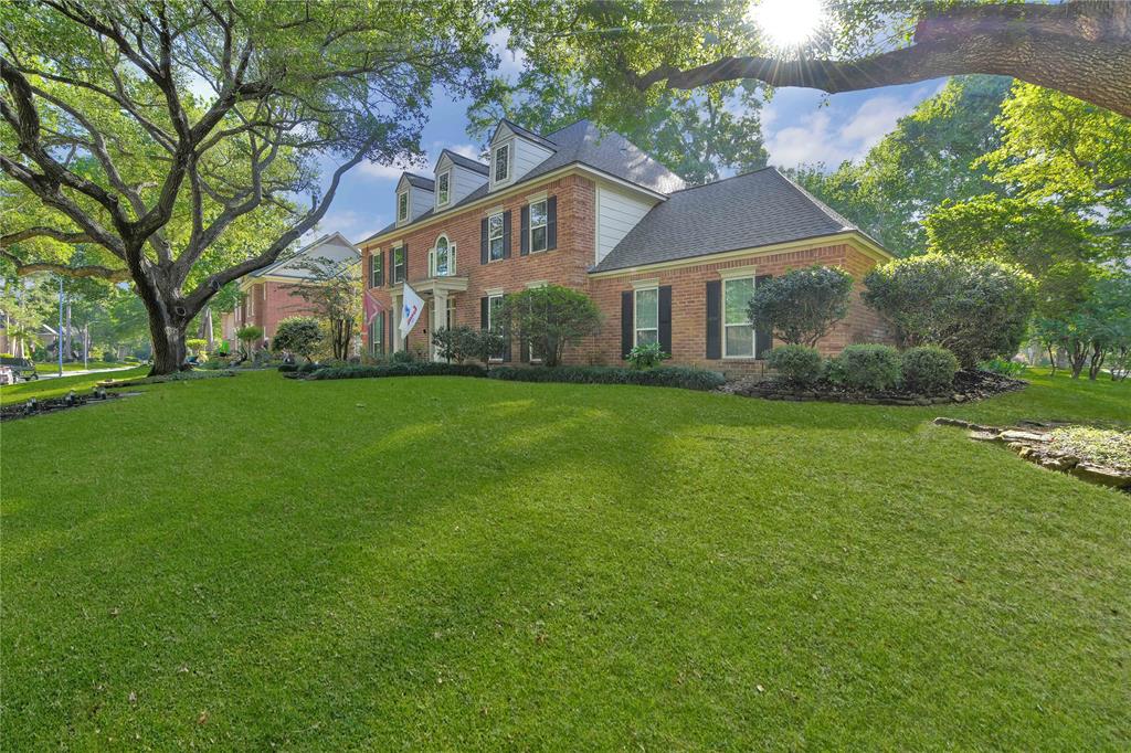 5802 Berkshire Hills Dr, Kingwood, TX 77345