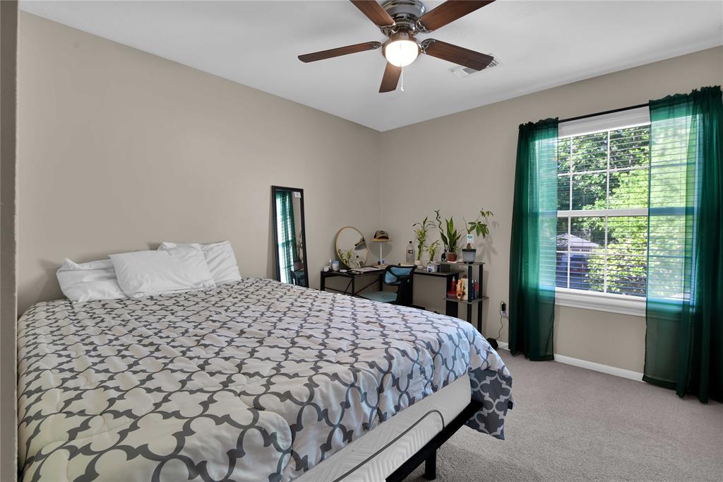 5802 Berkshire Hills Dr, Kingwood, TX 77345