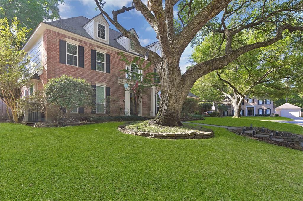 5802 Berkshire Hills Dr, Kingwood, TX 77345