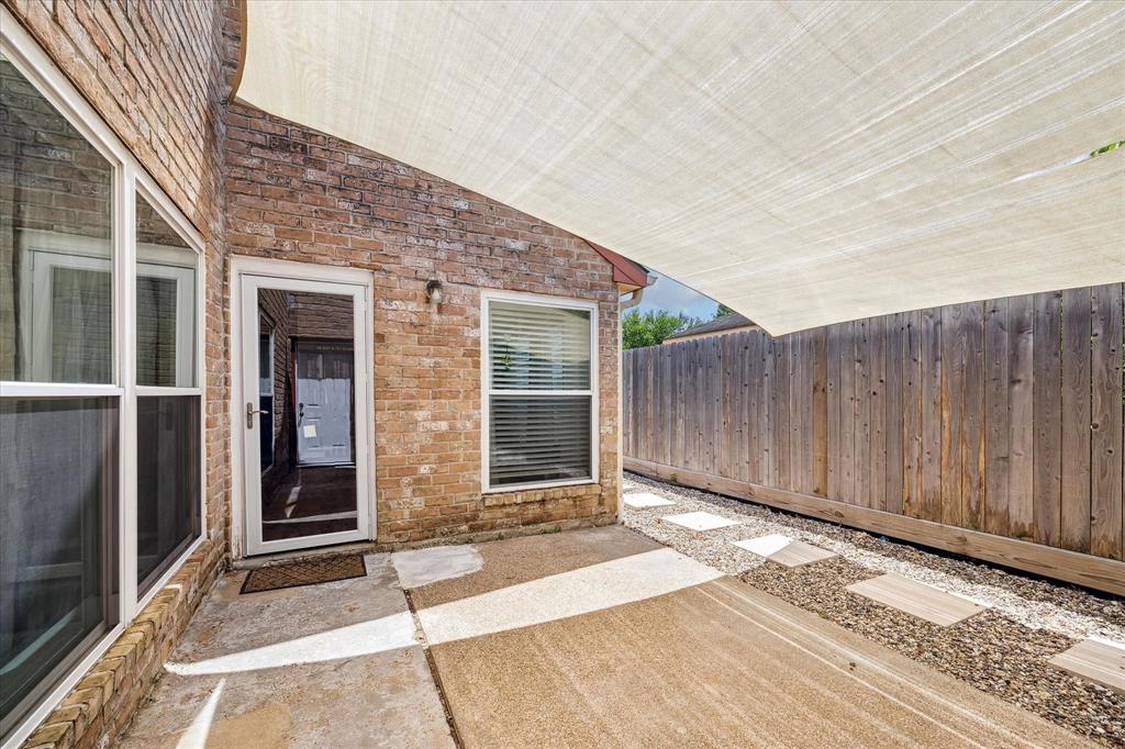 14011 Baltrusol Dr, Houston, TX 77095