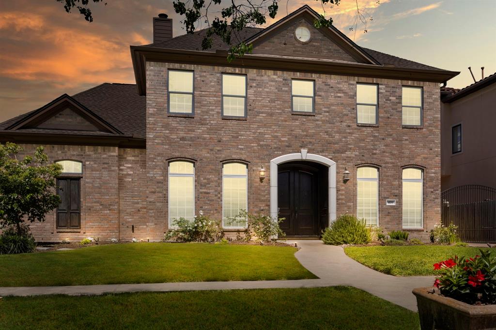 Homes For Sale zoned to Twain Elementary Houston ISD