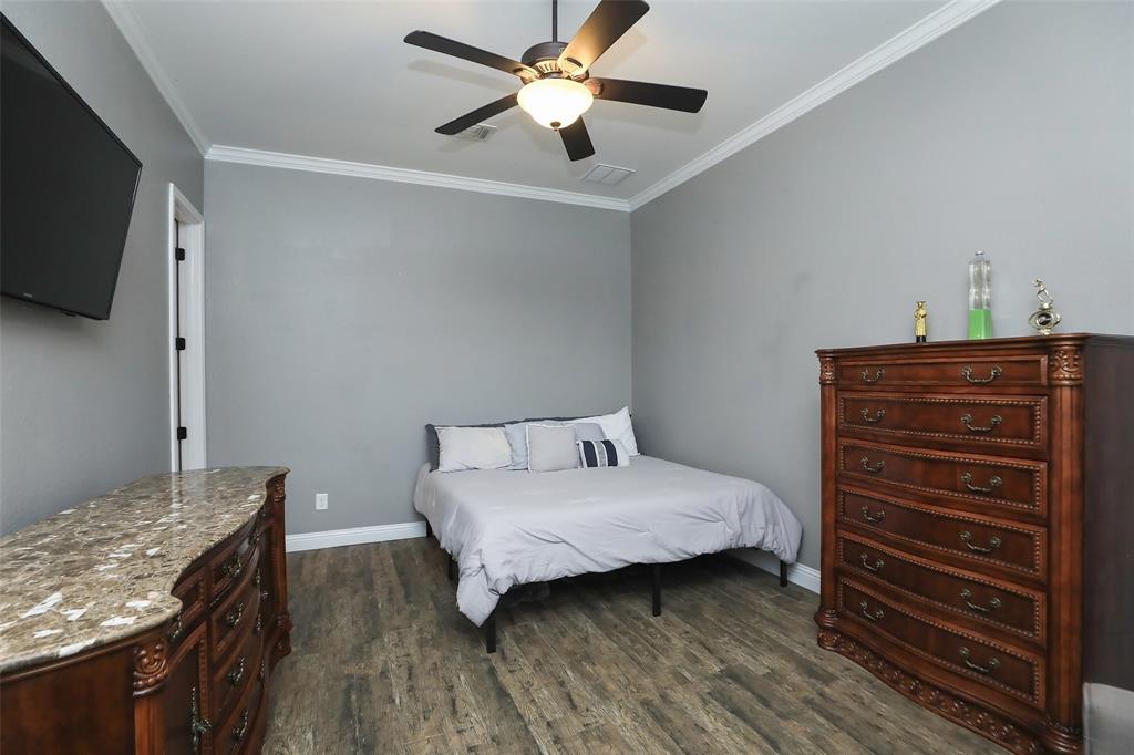 20306 Falling Harbor Ln, Spring, TX 77379