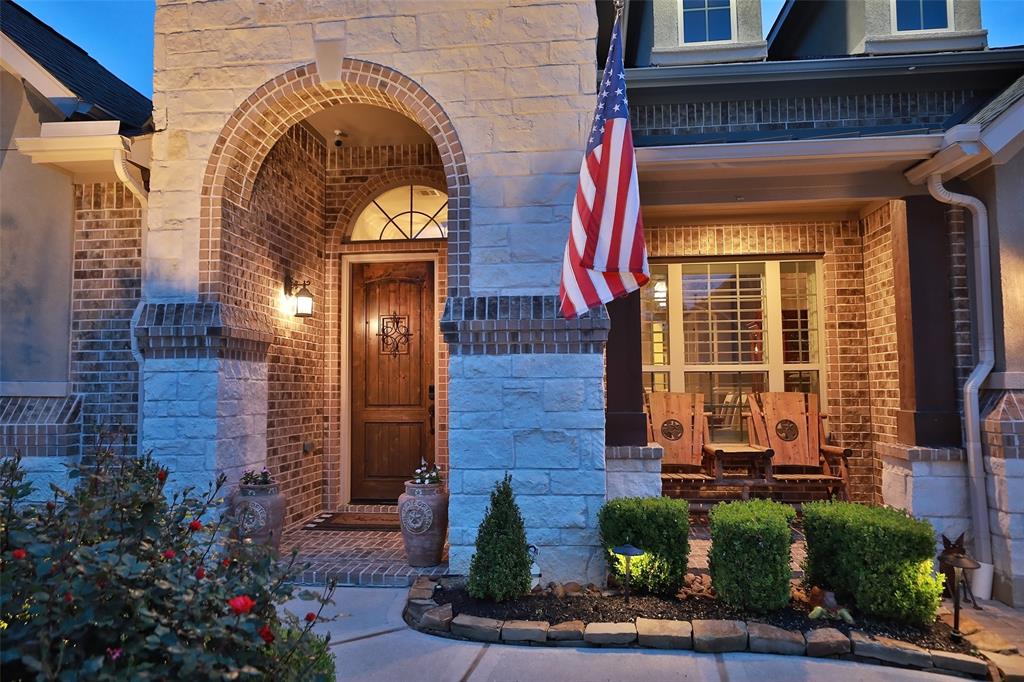 20306 Falling Harbor Ln, Spring, TX 77379