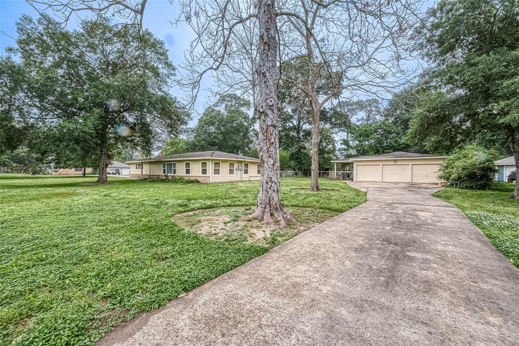 5009 Park Ave, Dickinson, TX 77539