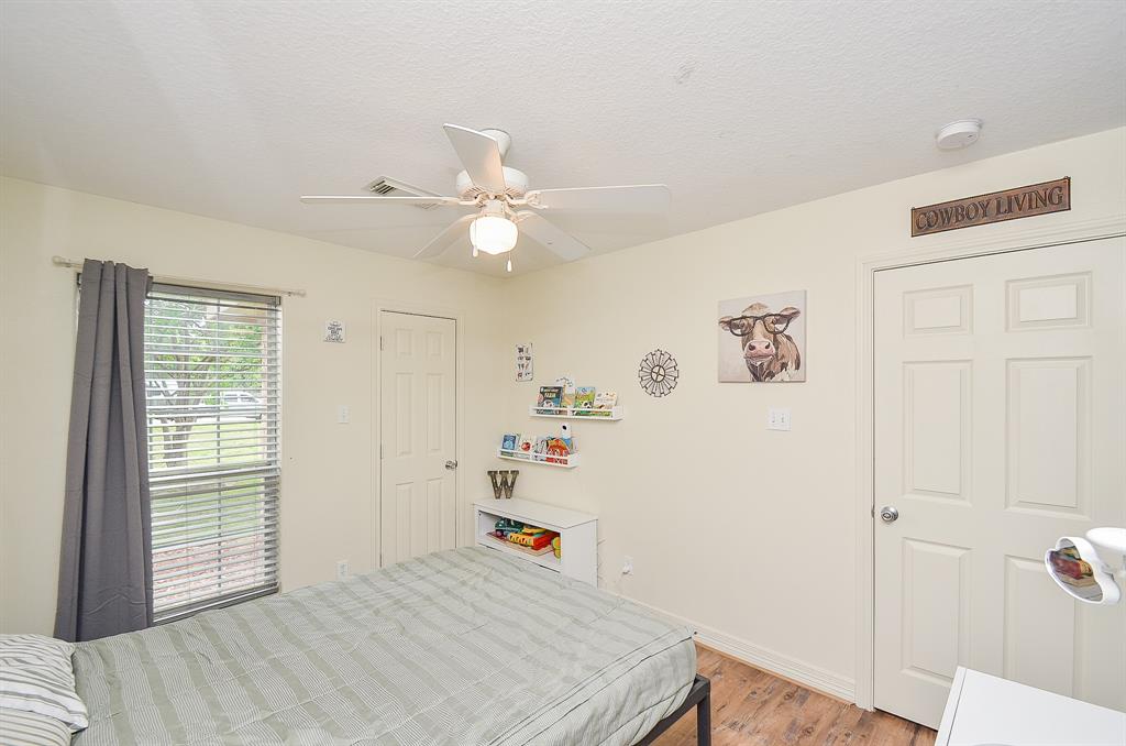 5306 Avenue P, Santa Fe, TX 77510