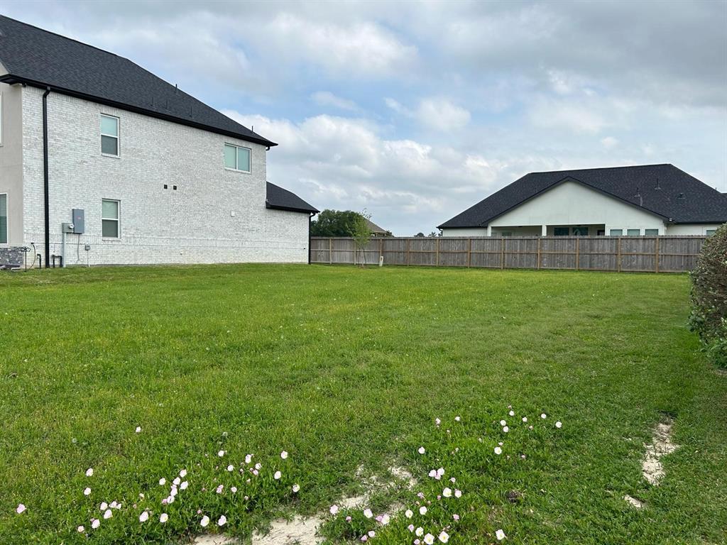 98 Camden Hills Drive, Montgomery, TX 77356