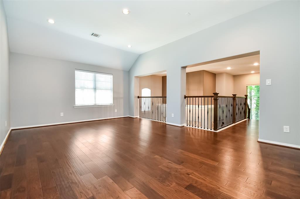 143 Kaden Creek Pl, Montgomery, TX 77316