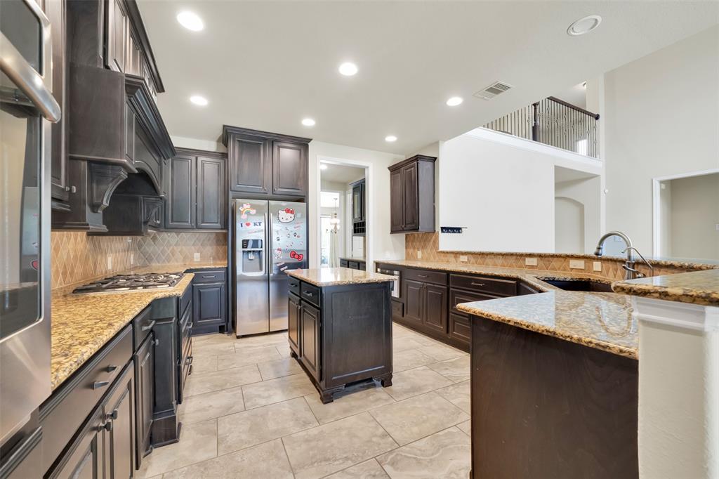 4231 Lerma Creek Ct, Sugar Land, TX 77479