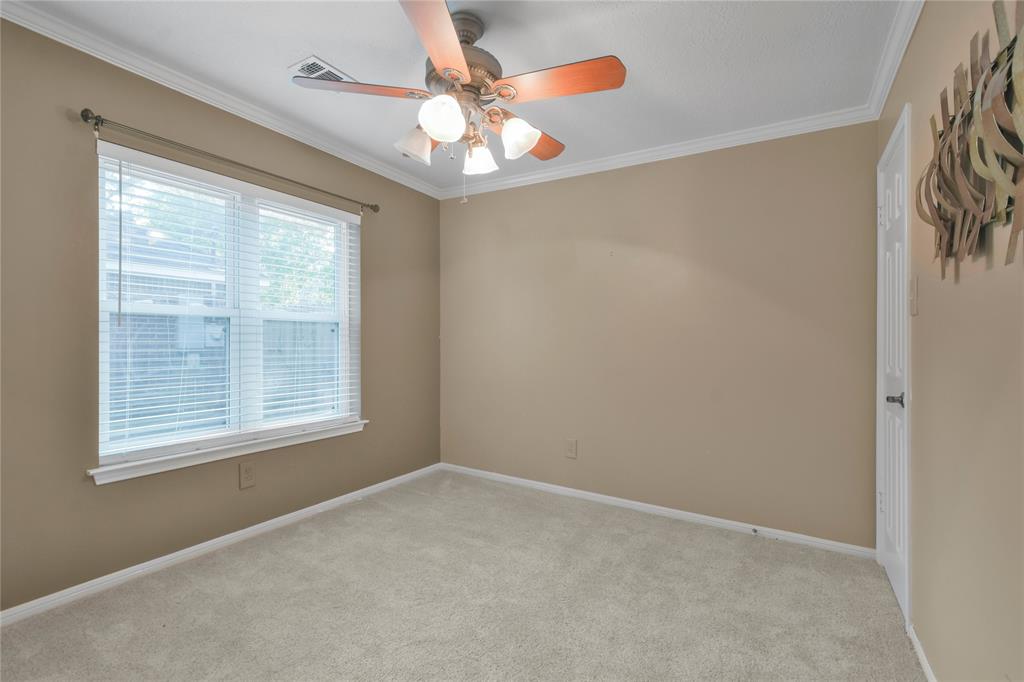 9534 Cane Creek Dr, Houston, TX 77070