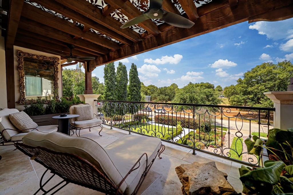 3101 Avalon Pl, Houston, TX 77019