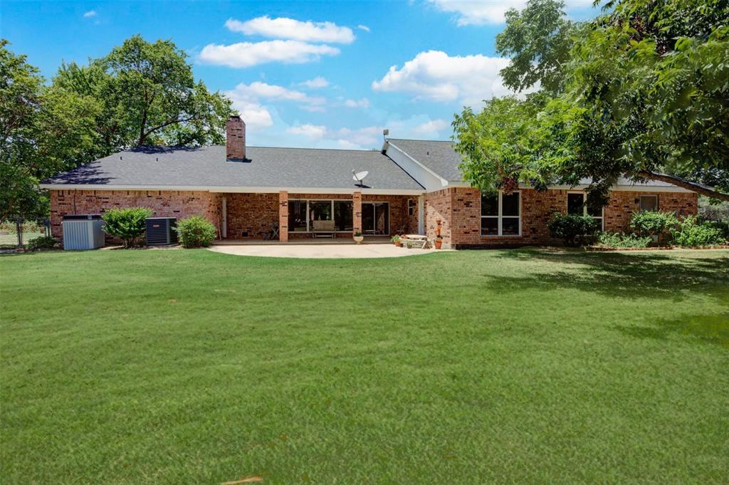 1619 FM 3013, Sealy, TX 77474