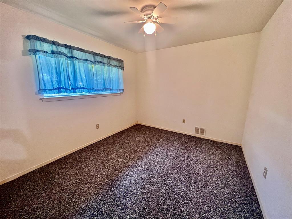 1111 Kelving Way, Wharton, TX 77488