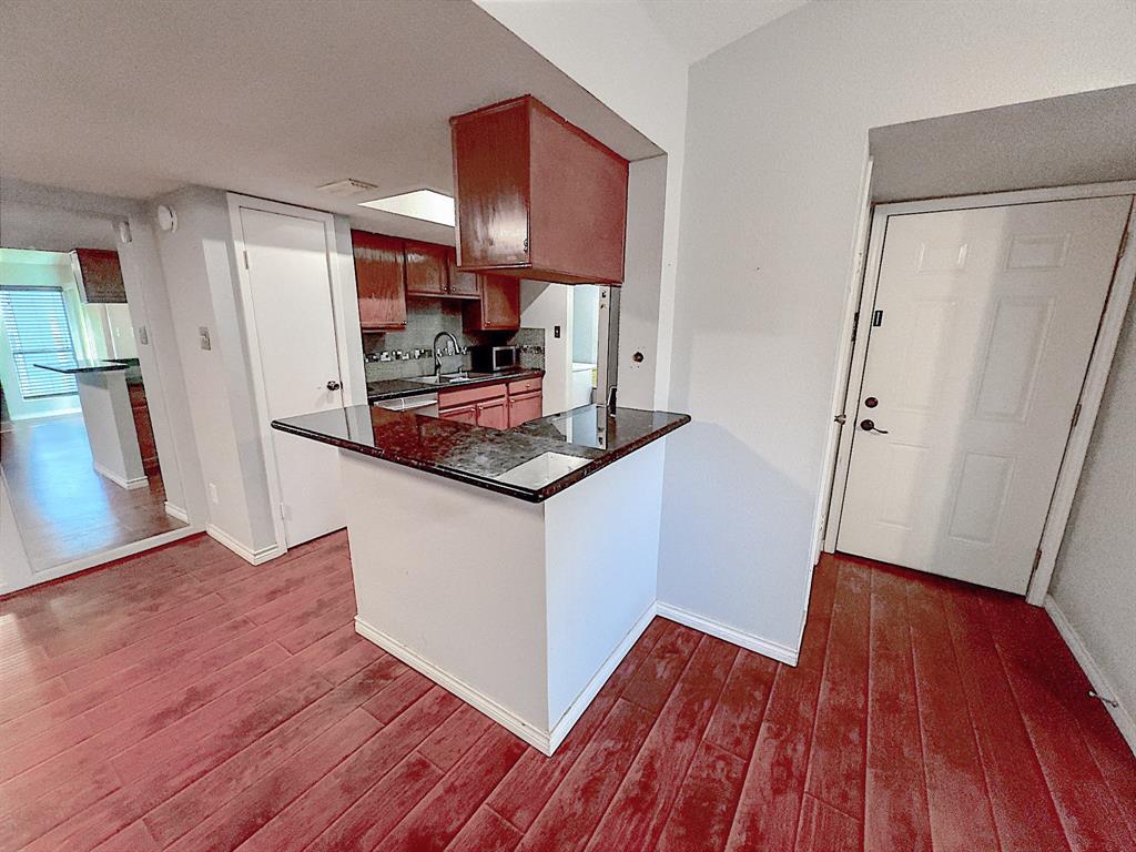 WATERMAN CROSSING Condos For Sale in HOUSTON Houston Condo Mania!