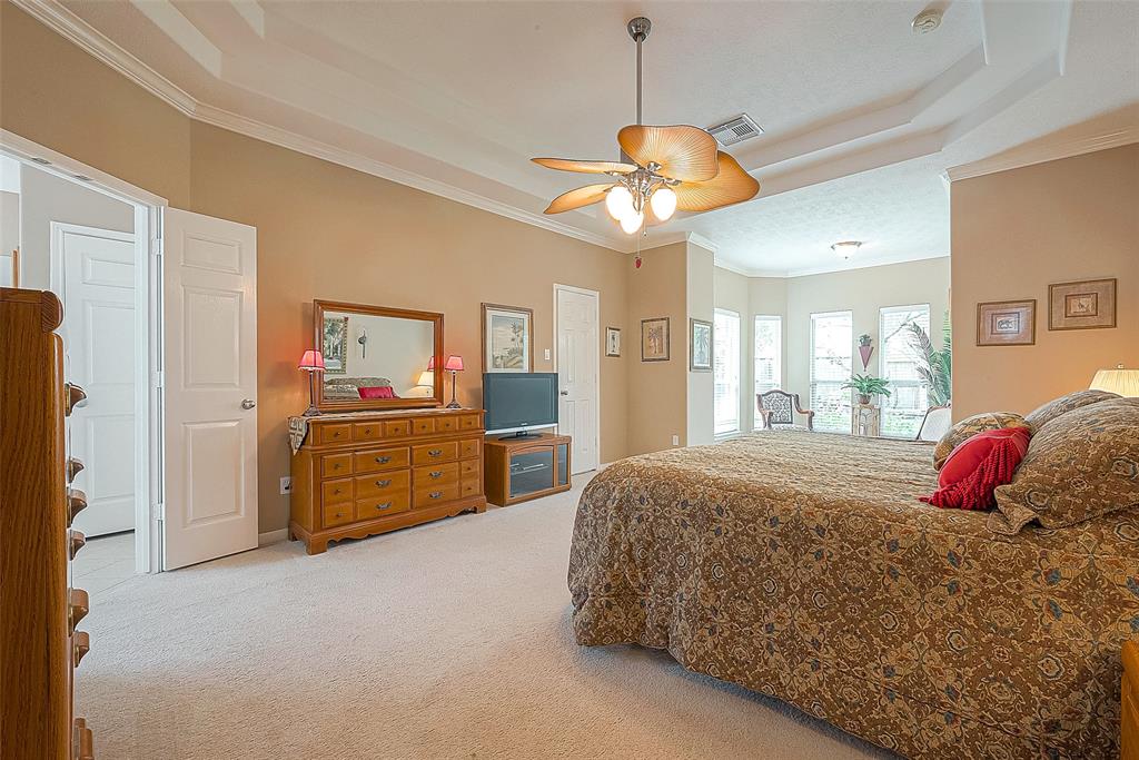 1803 Grayson Lakes Blvd, Katy, TX 77494